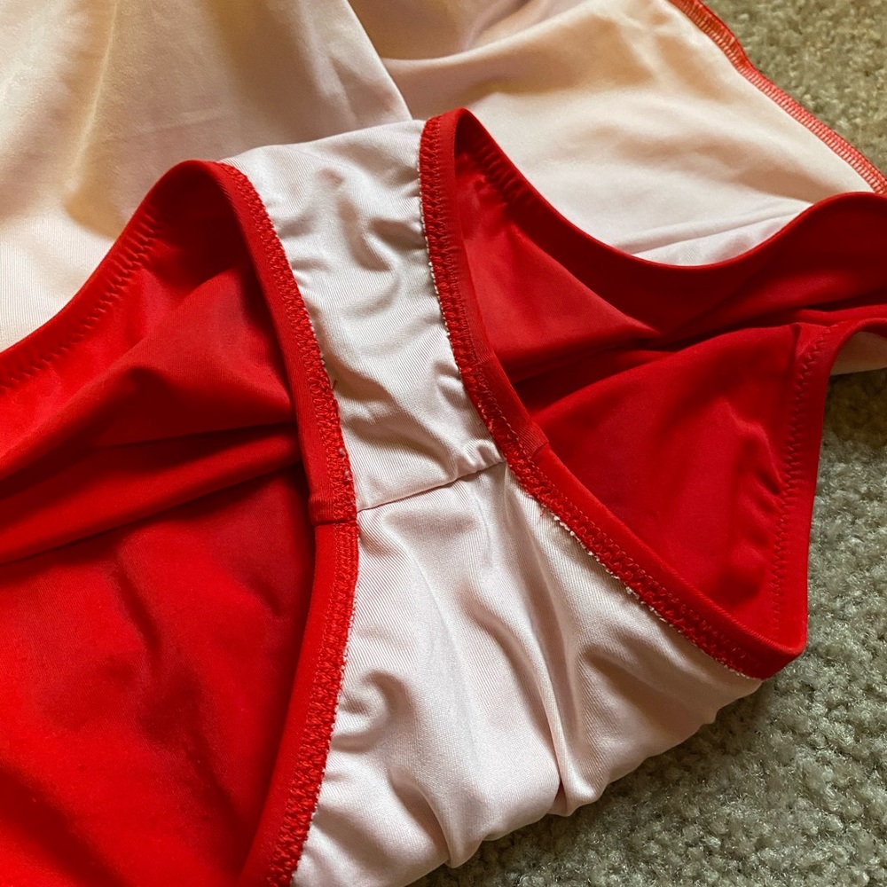 Red one piece - Picture 6 of 8